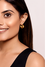 Load image into Gallery viewer, The Mini Bold Hoops